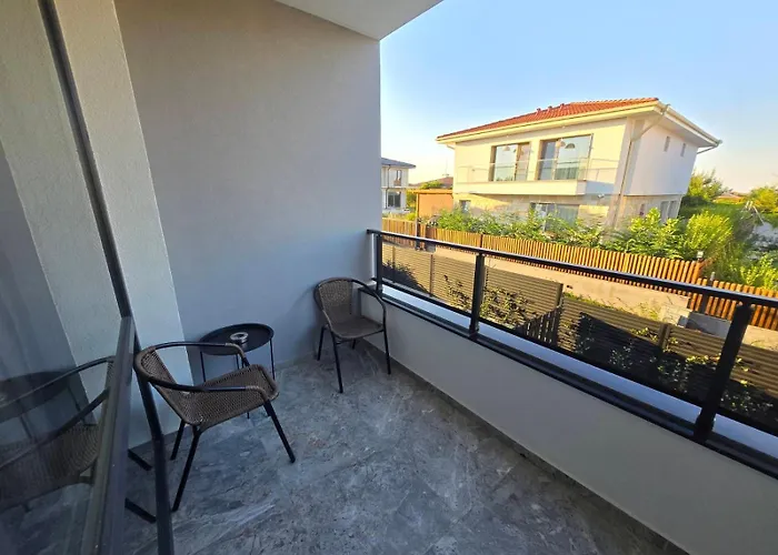 Villa Calypso, Private Pool With Heating And Salt Water Lozenec