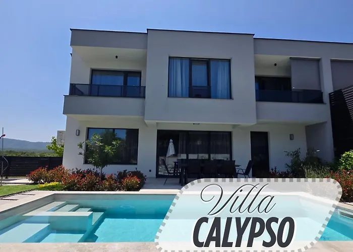 Calypso, Private Pool With Heating And Salt Water Villa