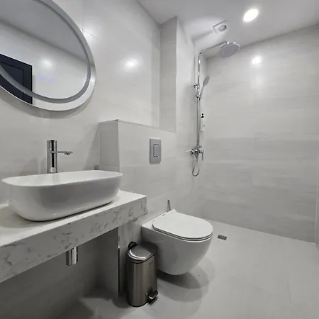 Calypso, Private Pool With Heating And Salt Water 别墅 *