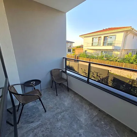 别墅 Calypso, Private Pool With Heating And Salt Water 洛泽内茨