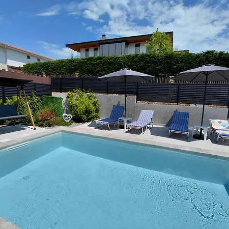 Calypso, Private Pool With Heating And Salt Water Lozenets